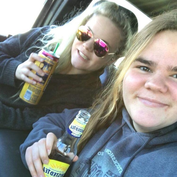 Meet your Posher, Maddy - Picture 1 of 1